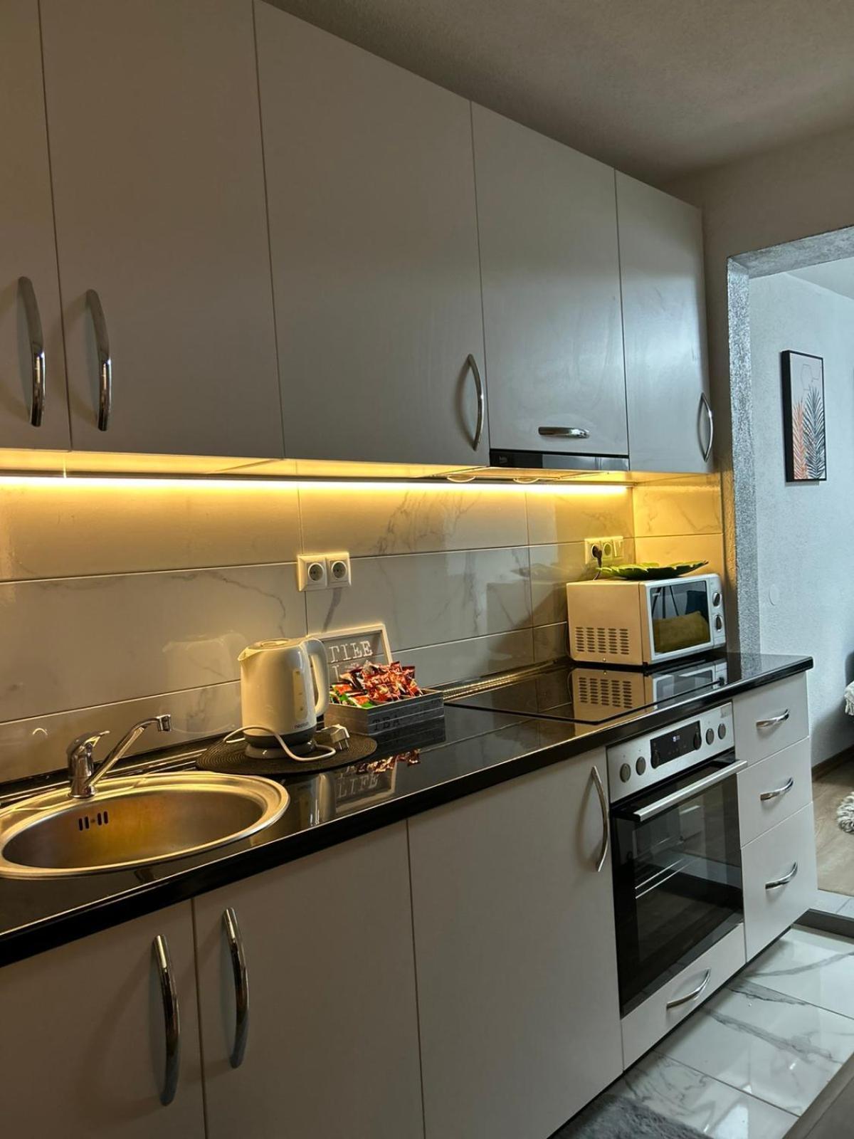 Apartman Hana SJJ Exterior foto
