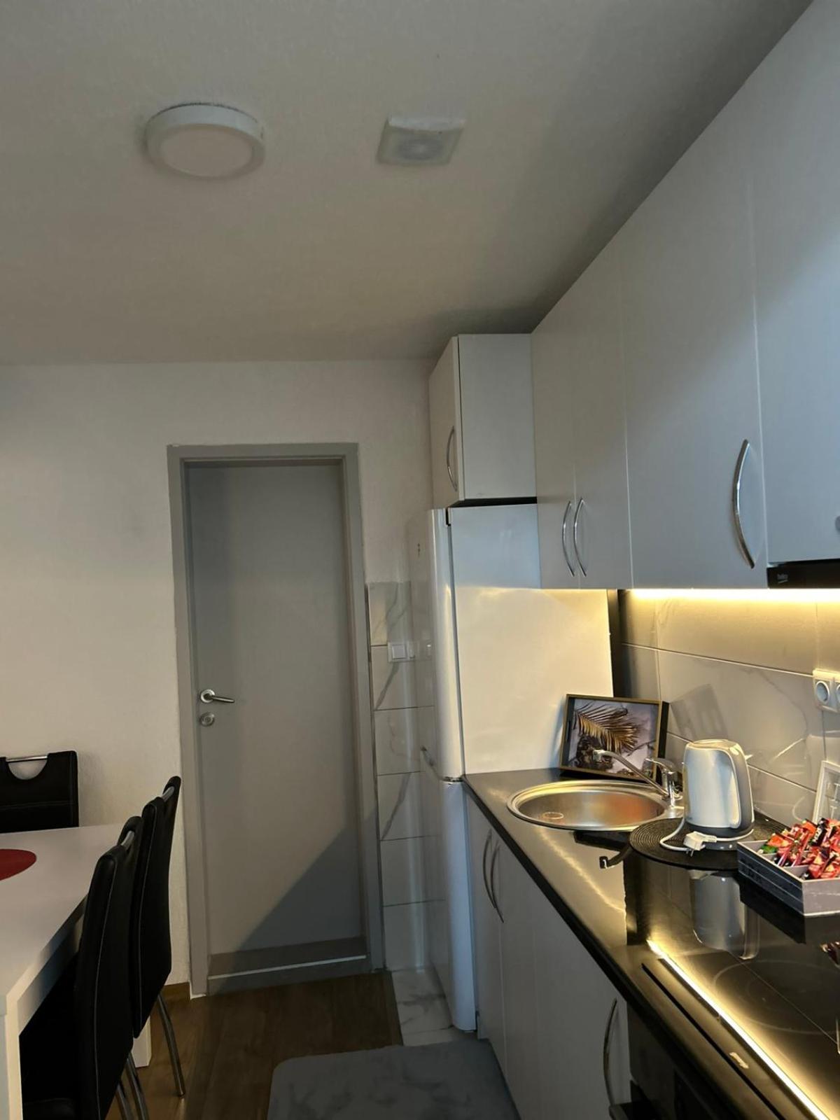 Apartman Hana SJJ Exterior foto